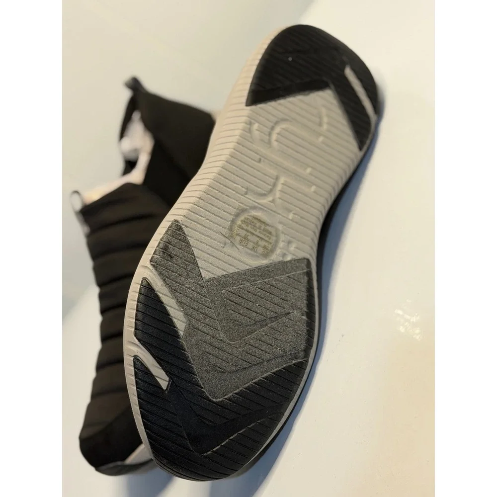 Ryka‎ Pursuit Quilted Slip-Ons Black Puffer Walking Sneakers Comfort Shoes 8.5